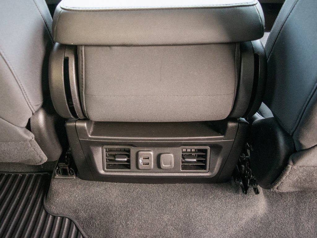 Used 2021 GMC Sierra 1500 Elevation image 32