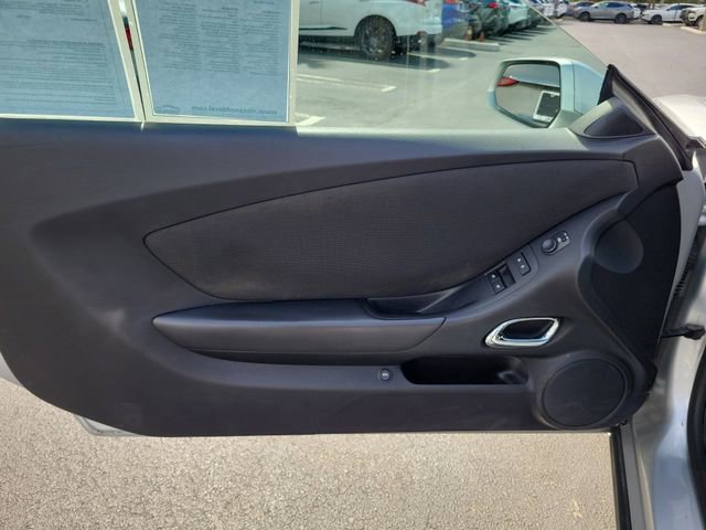 Used 2015 Chevrolet Camaro LT w/ 1LT Preferred Package RWD image 13