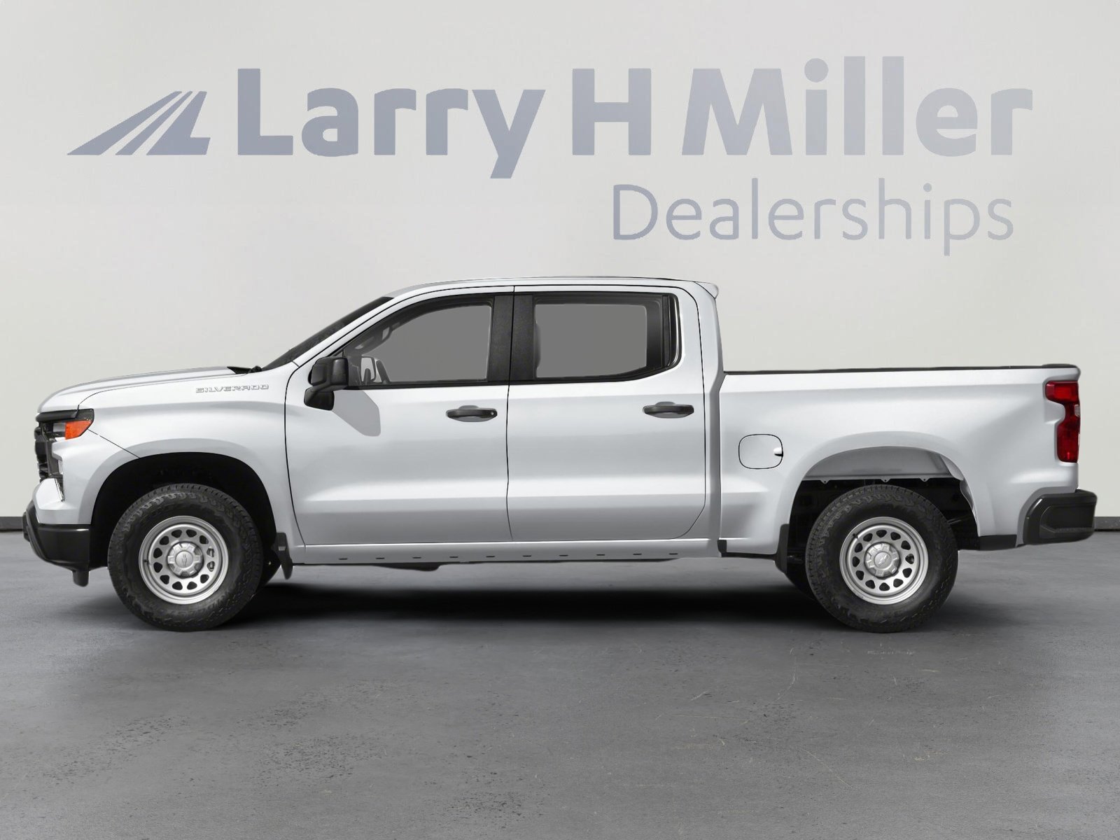 Used 2023 Chevrolet Silverado 1500 Custom image 3