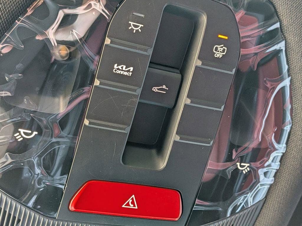 Used 2025 Kia K4 GT-Line w/ GT-Line Premium Package image 22