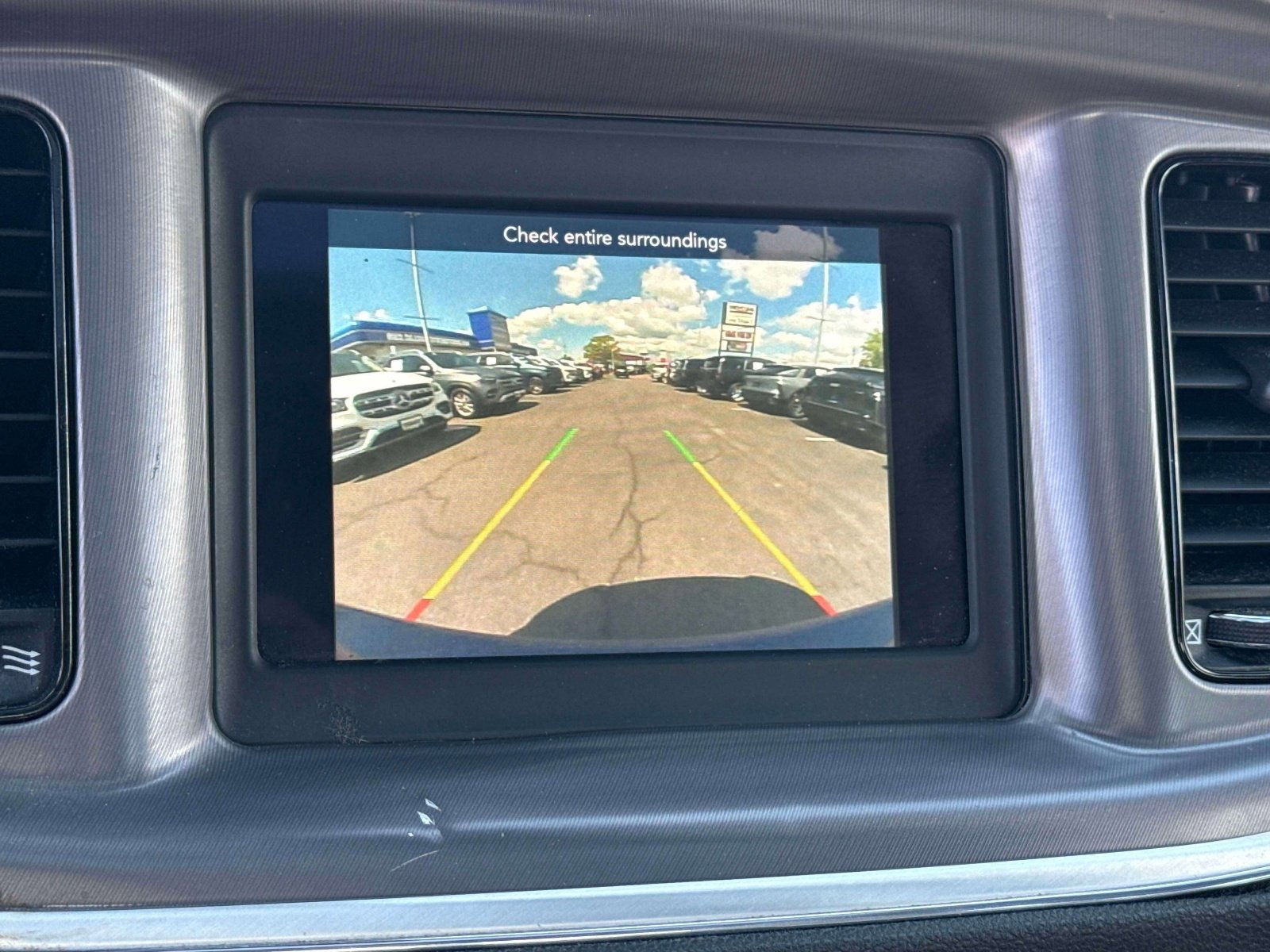 Used 2021 Dodge Charger SXT w/ Blacktop Package image 9