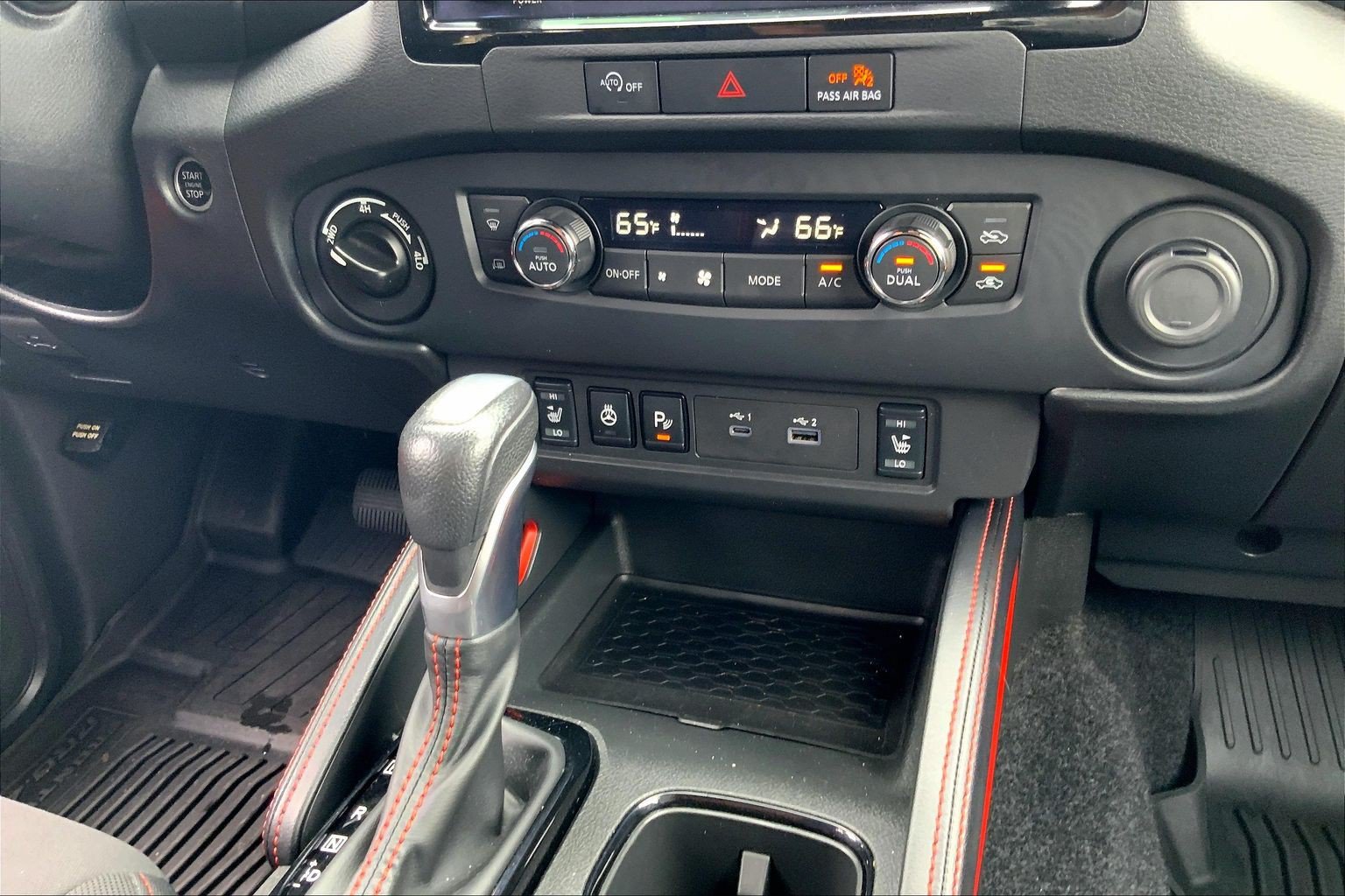 Used 2023 Nissan Frontier PRO-4X w/ Pro Convenience Package AWD/4WD image 38