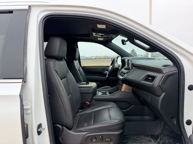 Used 2022 Chevrolet Tahoe High Country image 11