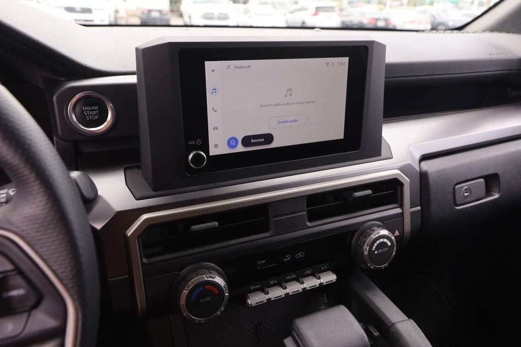 Certified 2025 Toyota 4Runner SR5 AWD/4WD image 18