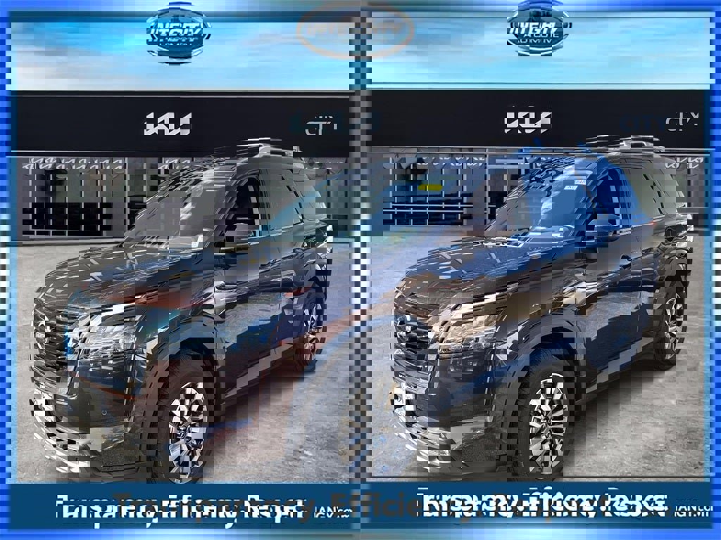 Used 2022 Nissan Pathfinder SL w/ Cargo Package image 4