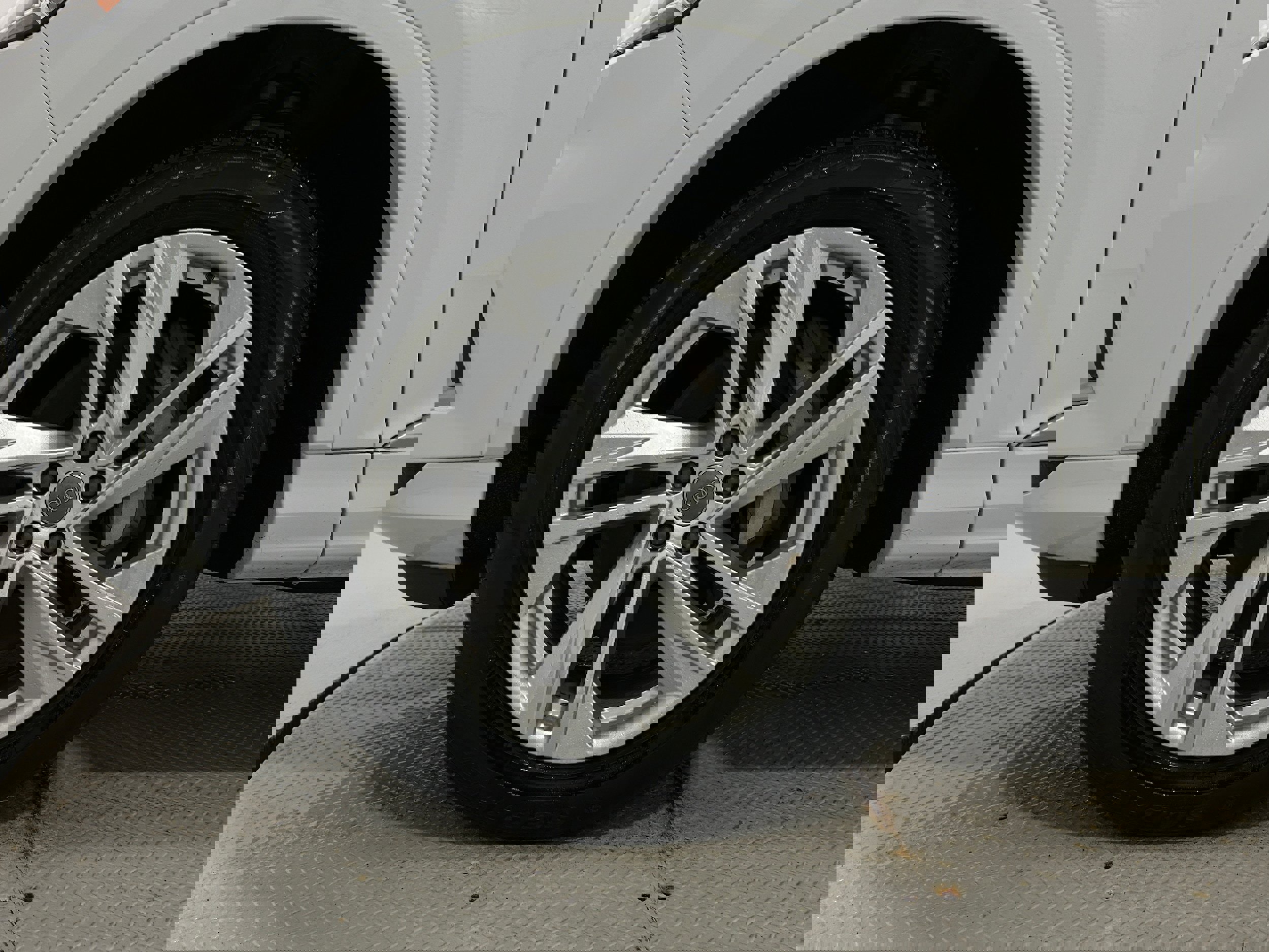 Used 2020 Audi Q7 3.0T Premium image 41