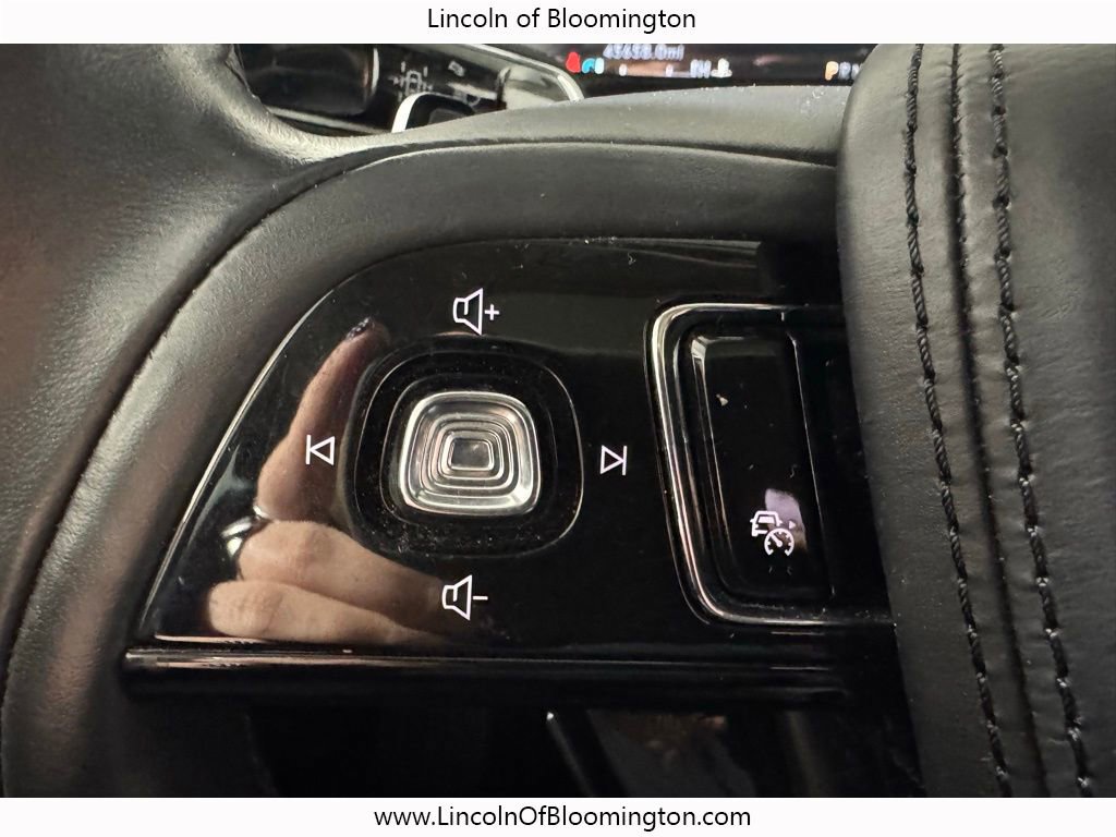 Certified 2022 Lincoln Aviator Reserve w/ Elements Package Plus image 45