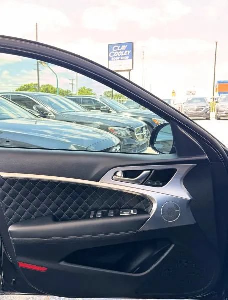 Used 2021 Genesis G70 3.3T w/ Sport Package RWD image 20