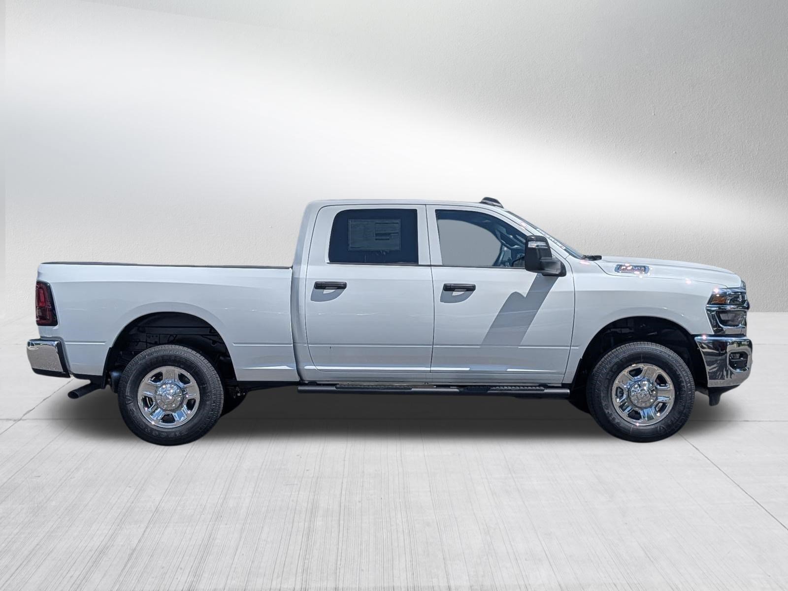 New 2026 RAM 3500 Tradesman AWD/4WD image 8