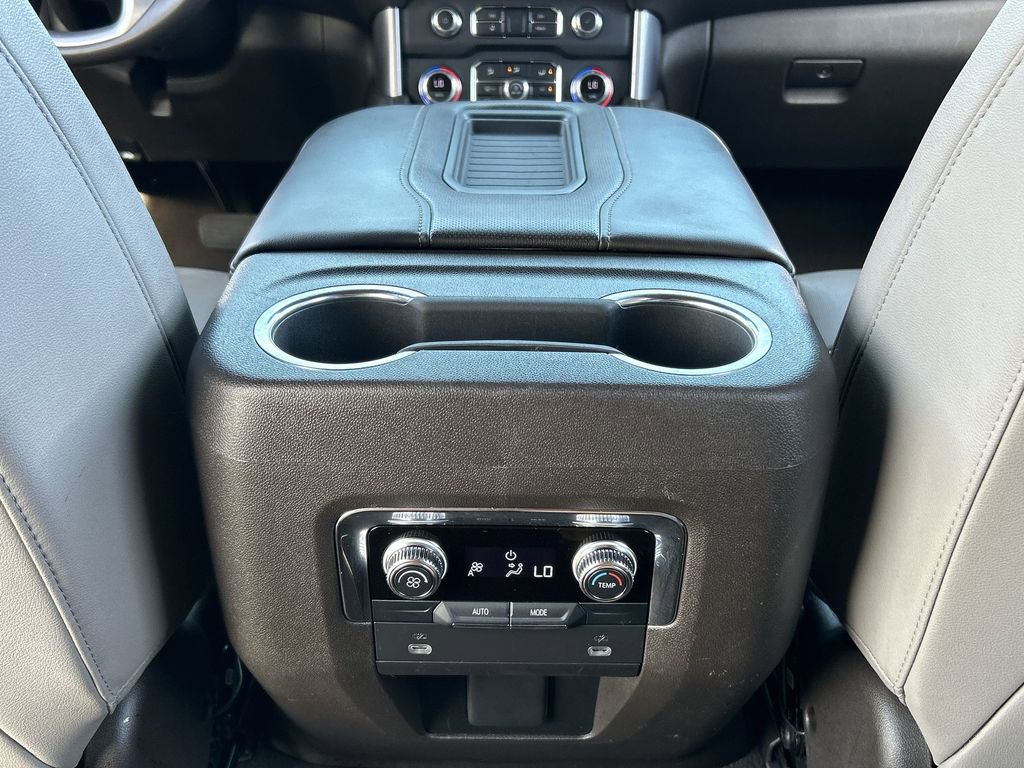 Used 2023 GMC Yukon SLT image 21