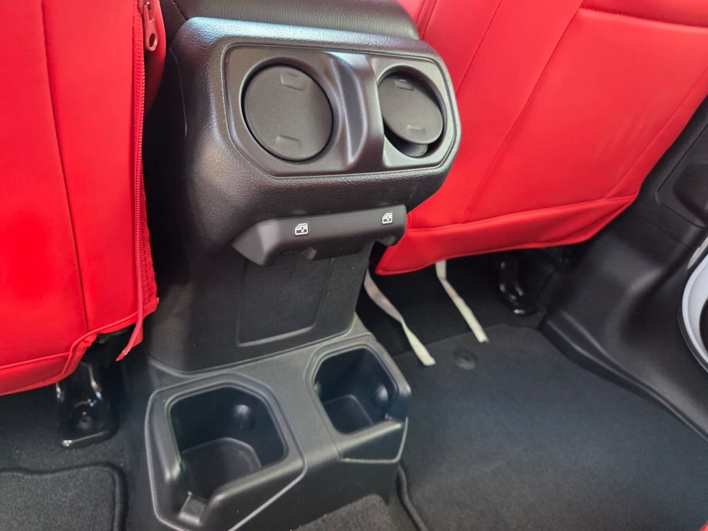 Used 2023 Jeep Wrangler Unlimited Sport AWD/4WD image 9