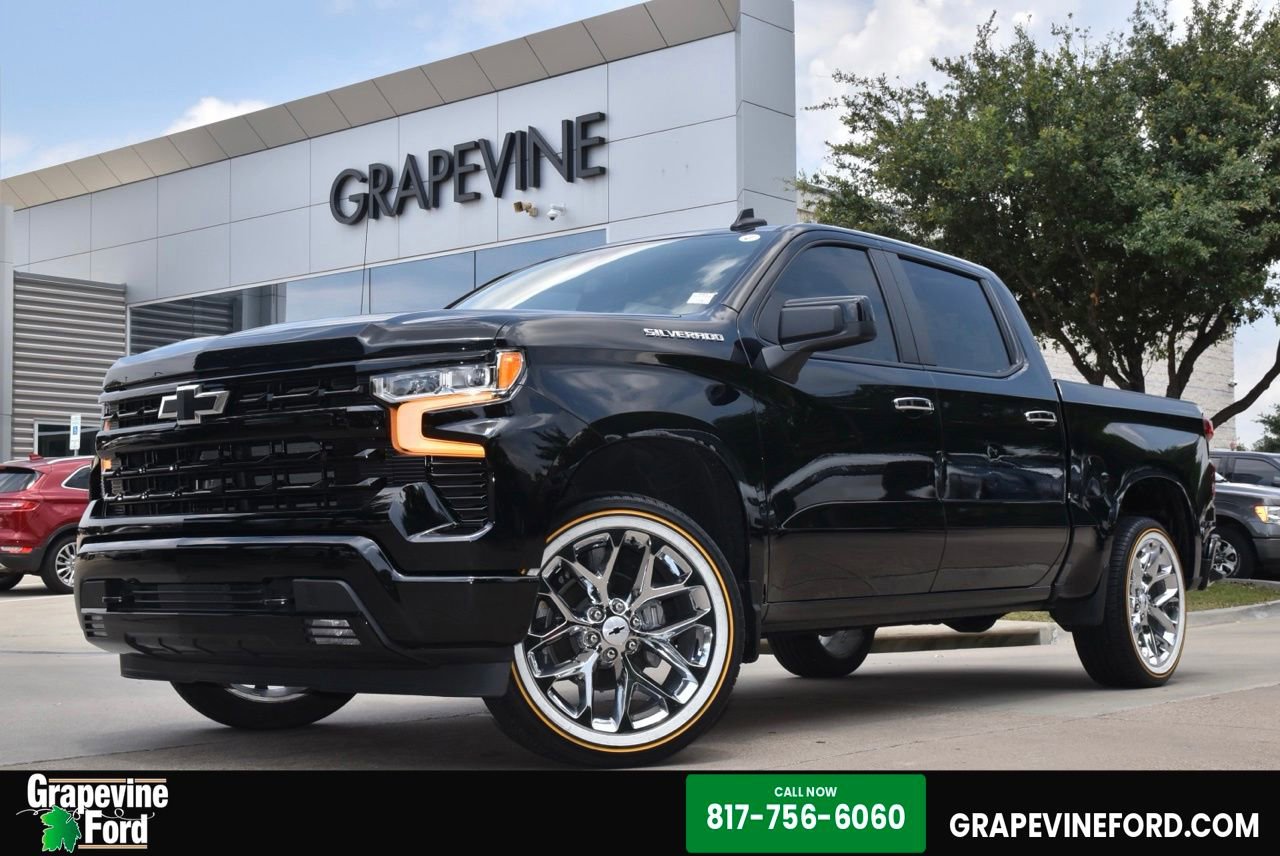 Used 2025 Chevrolet Silverado 1500 RST w/ Convenience Package II AWD/4WD video 1