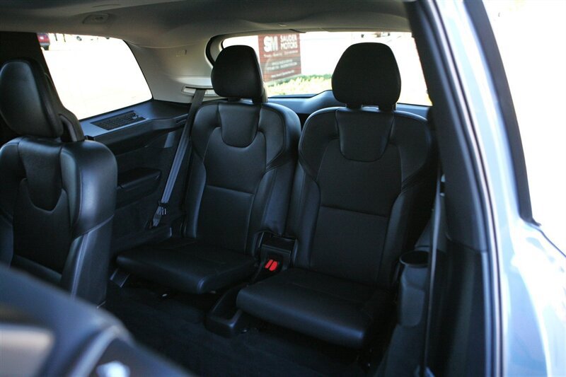 Used 2023 Volvo XC90 B6 Plus AWD/4WD image 14