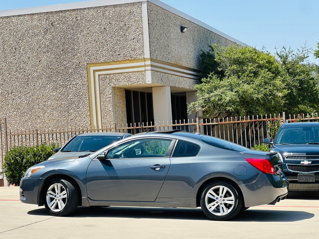 Used 2013 Nissan Altima 2.5 S w/ Premium Pkg FWD image 6