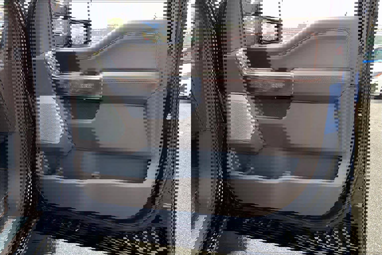 Used 2024 Ford F250 King Ranch w/ Chrome Package image 23