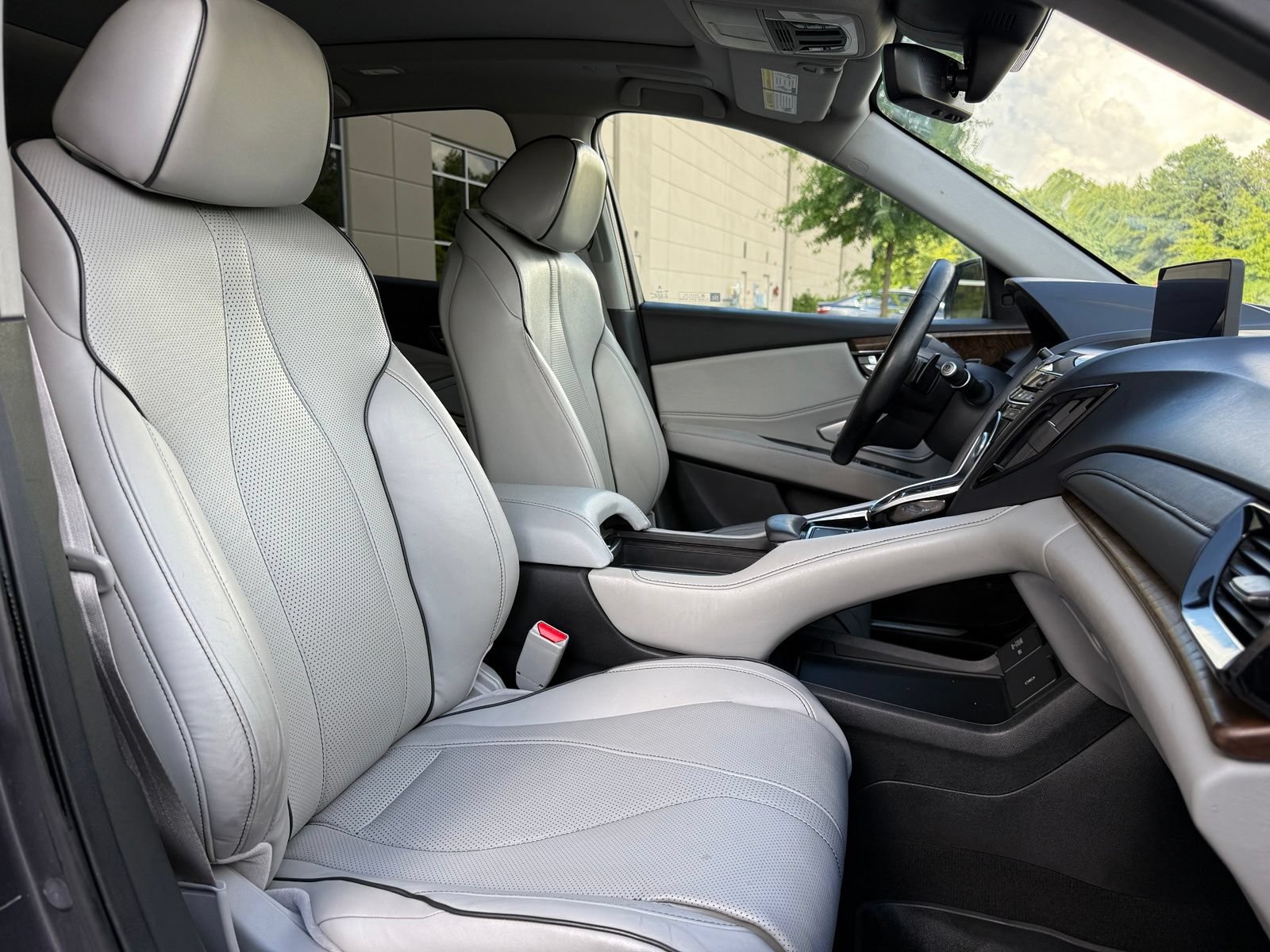 Used 2019 Acura RDX w/ Advance Package AWD/4WD image 37