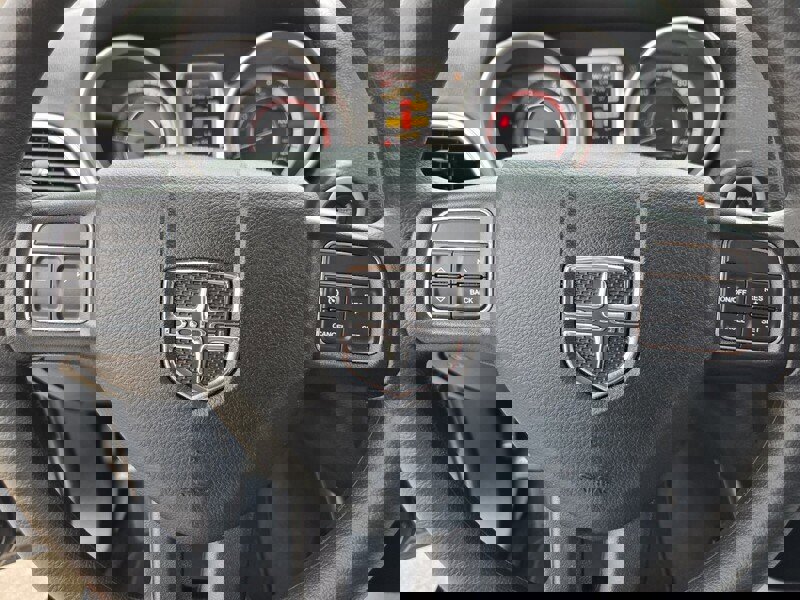 Used 2020 Dodge Journey SE image 23