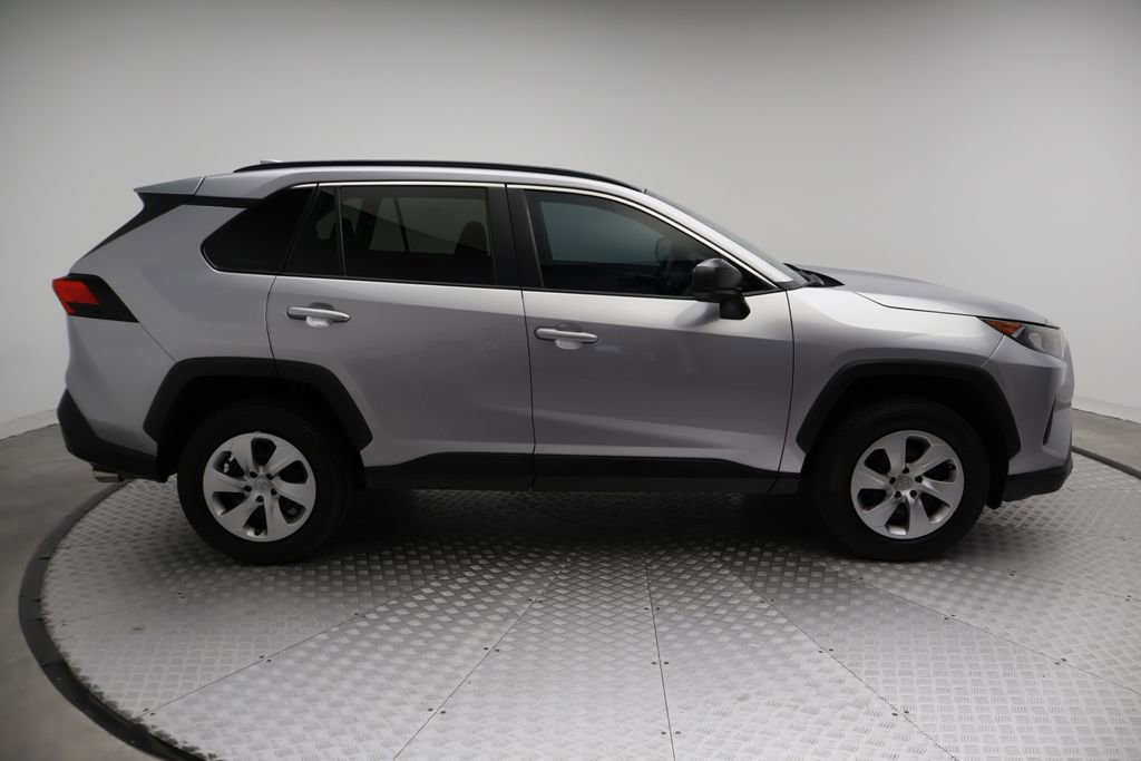 Certified 2021 Toyota RAV4 LE image 7