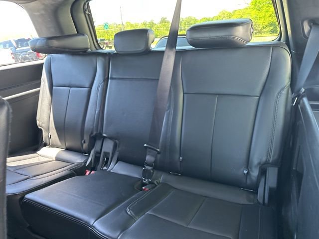 Used 2018 Ford Expedition XLT w/ Equipment Group 202A image 24