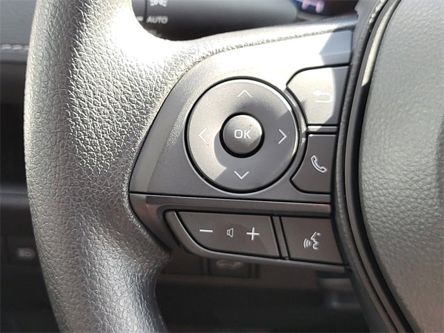 Used 2025 Toyota RAV4 XLE image 23