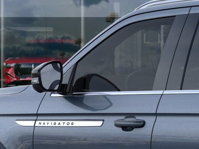 New 2026 Lincoln Navigator Premiere AWD/4WD image 20