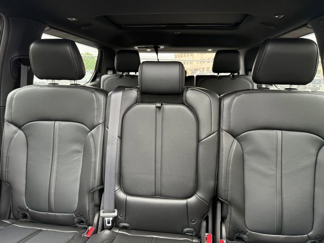 New 2025 Jeep Wagoneer 4WD w/ Premium Group I image 25