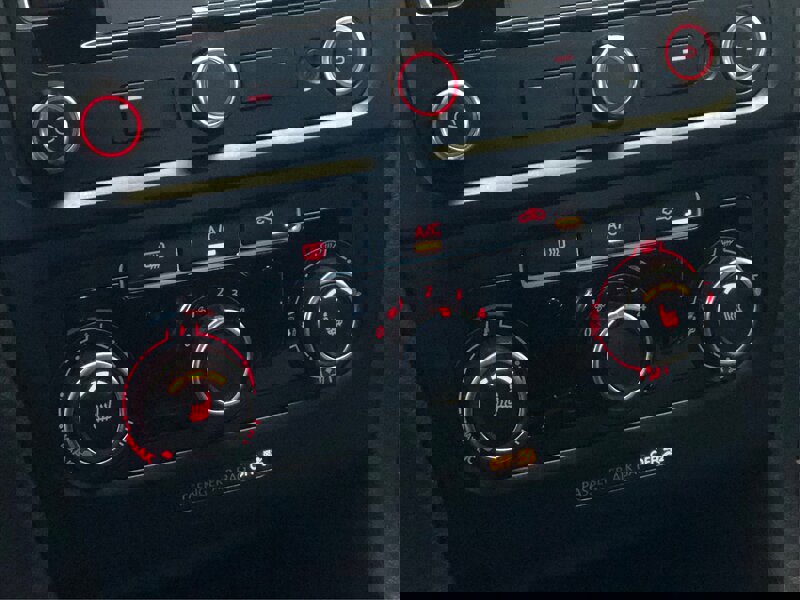 Used 2013 Volkswagen GTI Driver's Edition image 23