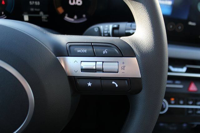 Used 2026 Hyundai Sonata SE FWD image 13