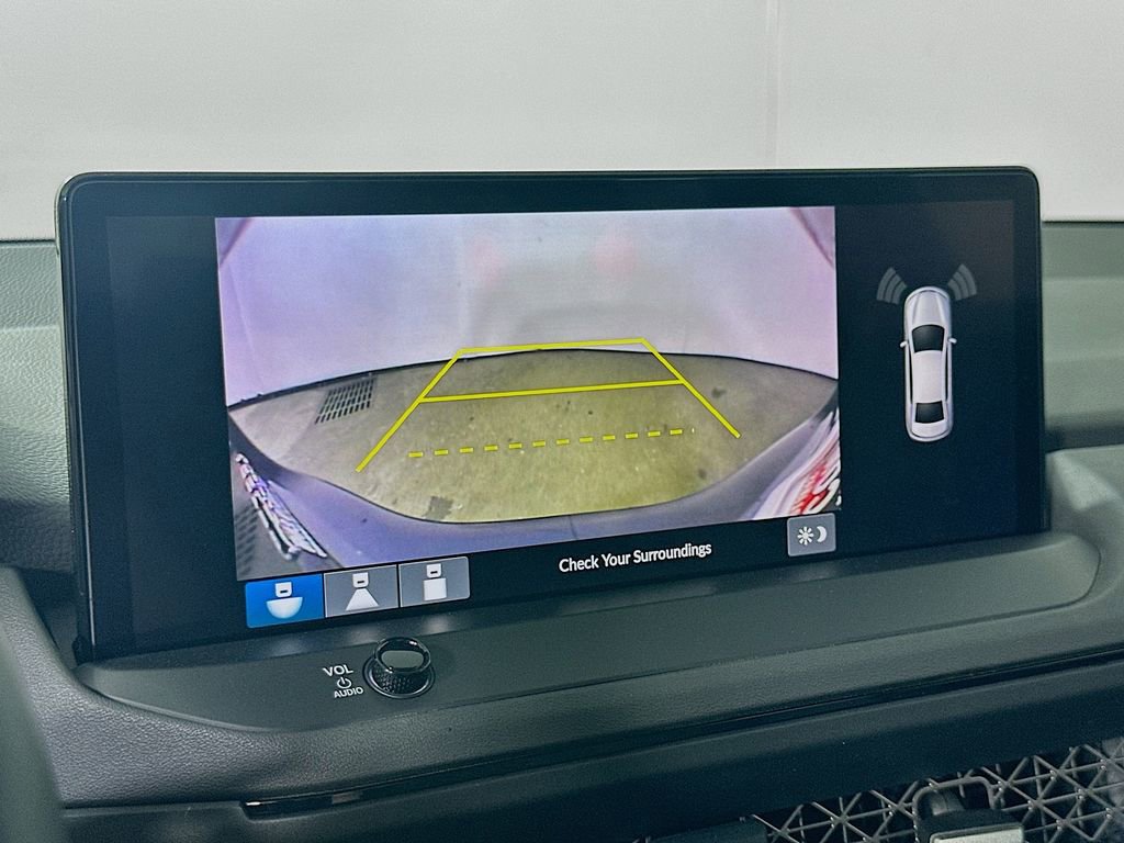 Used 2023 Honda Accord EX-L image 10