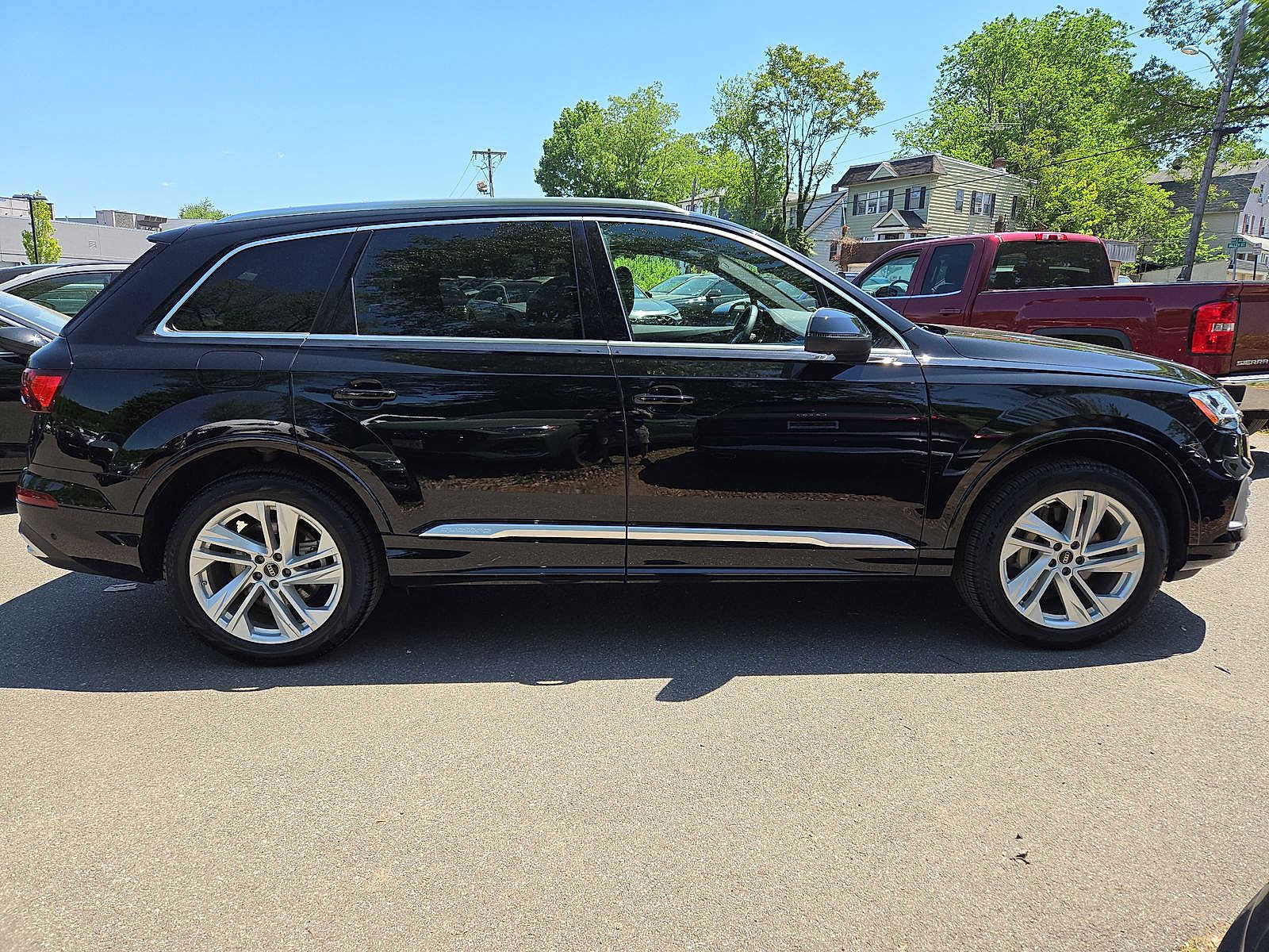 Used 2023 Audi Q7 2.0T Premium w/ Convenience Package AWD/4WD image 32