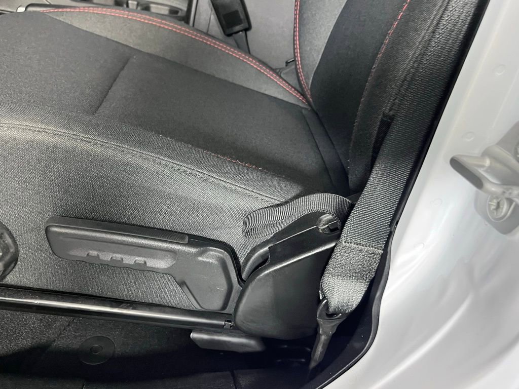 Used 2025 Jeep Wrangler Unlimited Rubicon image 26