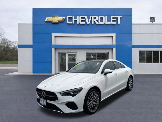 Used 2025 Mercedes-Benz CLA 250 4MATIC image 3