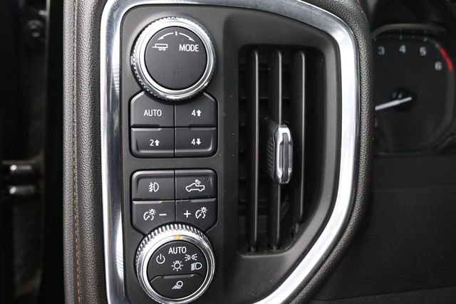 Used 2022 GMC Sierra 1500 AT4 w/ AT4 Preferred Package AWD/4WD image 45