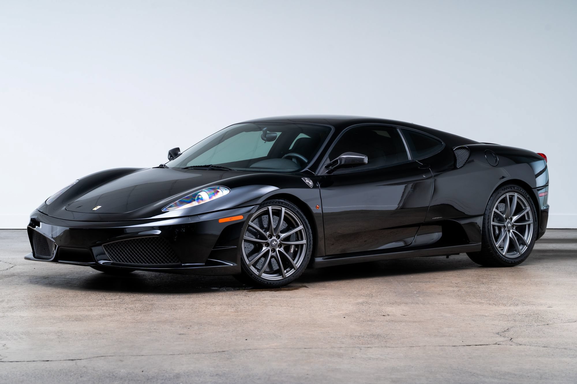 Used 2008 Ferrari F430 Scuderia RWD image 3