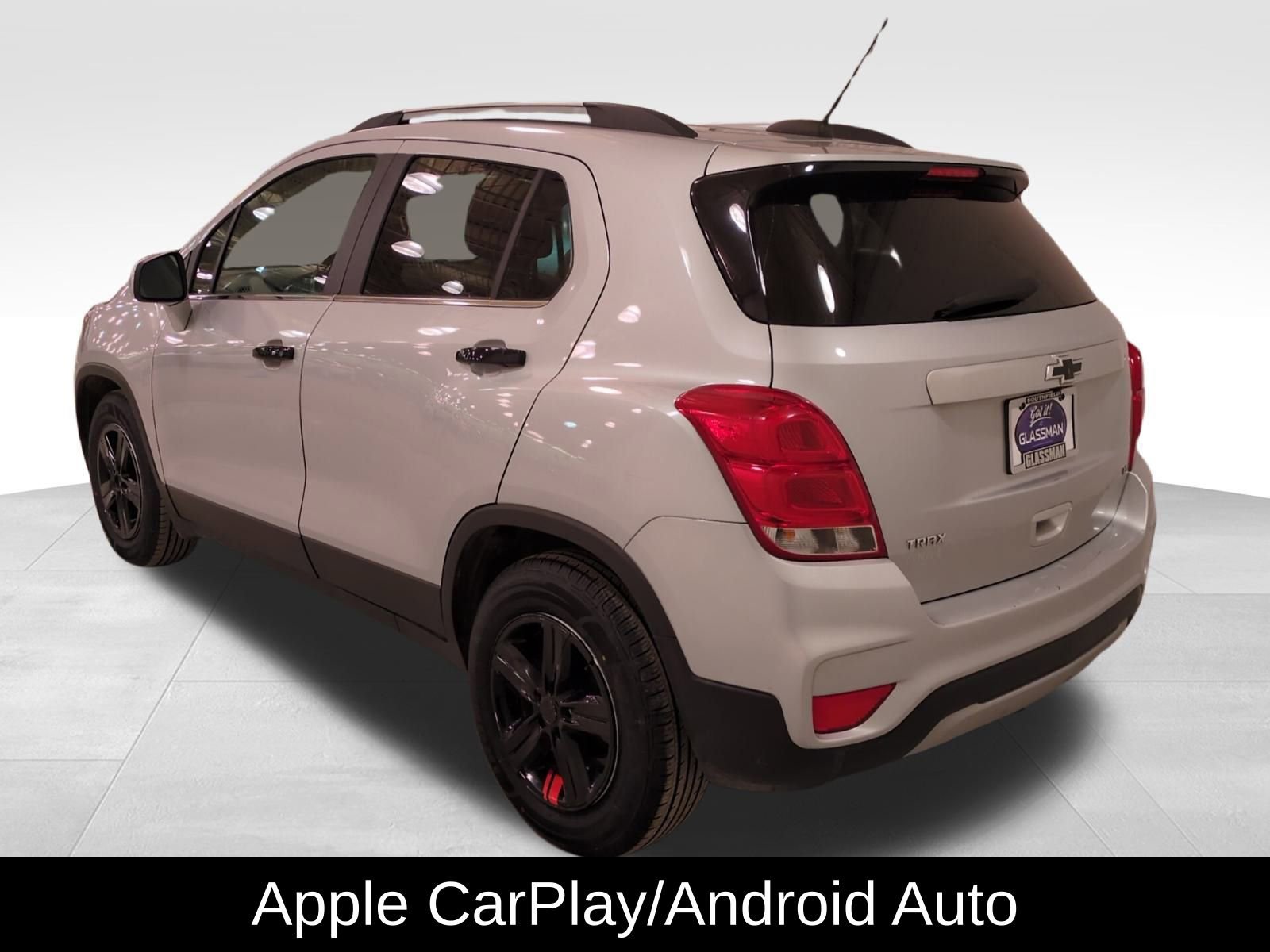 Used 2020 Chevrolet Trax LT w/ LT Convenience Package image 6