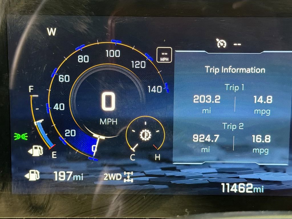 Used 2025 Chevrolet Suburban RST w/ Sun And Tow Package image 13