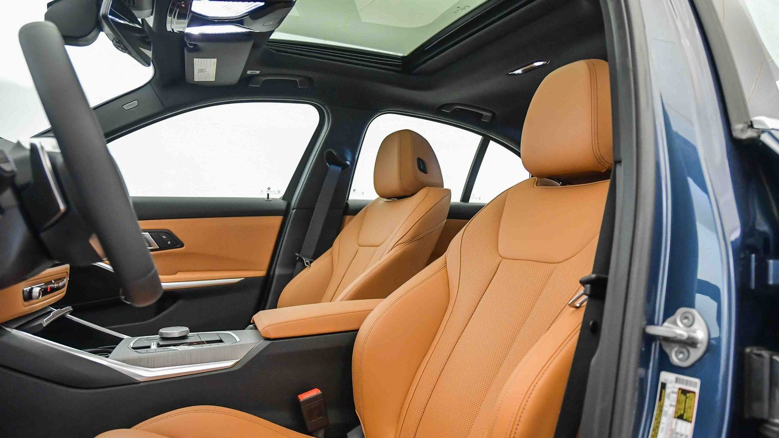 New 2026 BMW 330i Sedan w/ Premium Package image 20