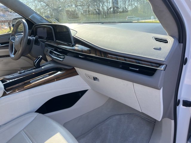 Used 2023 Cadillac Escalade Sport Platinum image 45