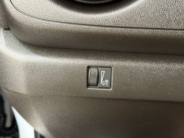 Used 2024 Chevrolet Colorado W/T image 29