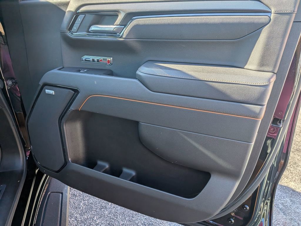 Certified 2025 GMC Sierra 1500 AT4 w/ AT4 Premium Package AWD/4WD image 24