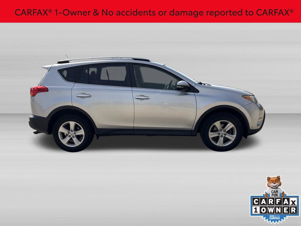 Used 2014 Toyota RAV4 XLE AWD/4WD image 3