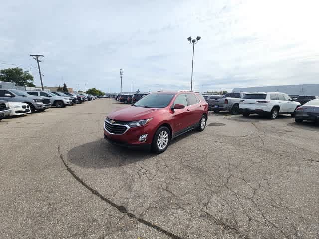 Used 2021 Chevrolet Equinox LT FWD image 2