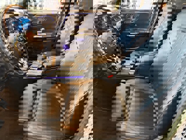 Used 2021 Mercedes-Benz GLB 250 image 5