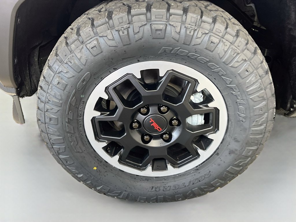 New 2026 Toyota 4Runner TRD Off-Road Premium AWD/4WD image 11