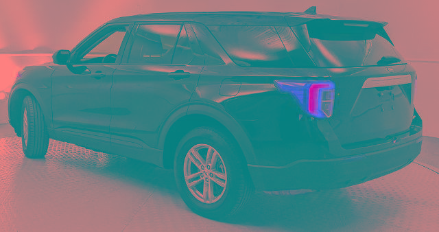 Certified 2023 Ford Explorer 4WD image 4