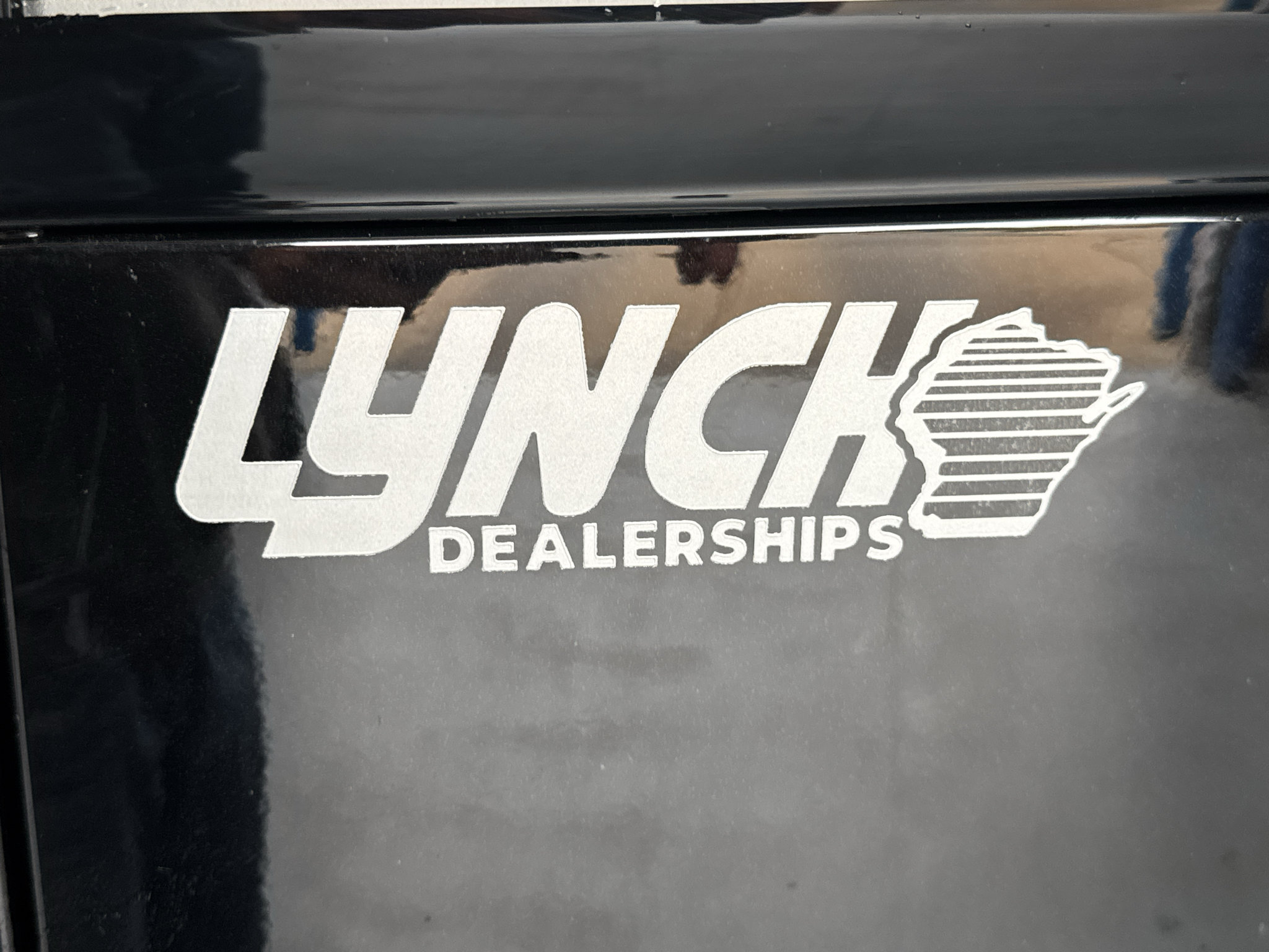 Used 2026 Chevrolet Traverse RS w/ LPO, Floor Liner Package AWD/4WD image 12