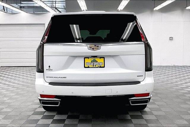 Used 2023 Cadillac Escalade Premium Luxury w/ Performance Package AWD/4WD image 5