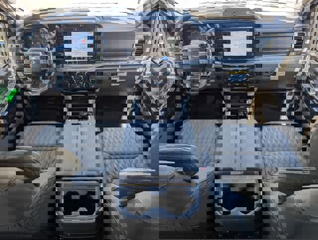 New 2026 Ford F250 Platinum image 40