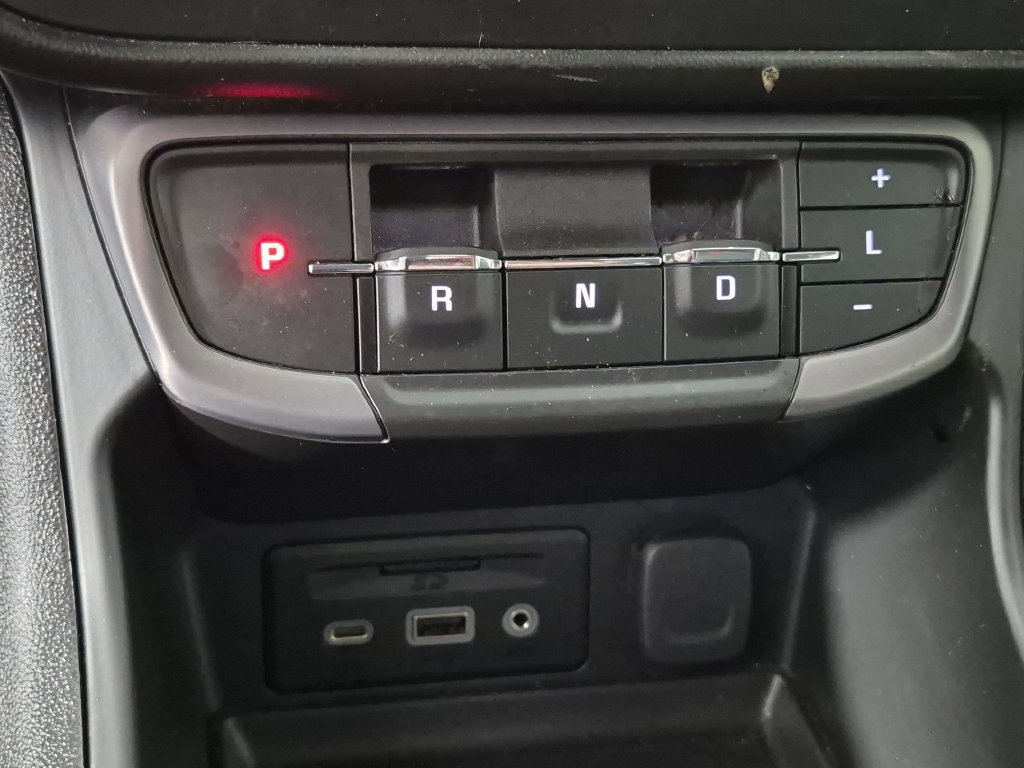 Certified 2022 GMC Terrain AT4 w/ Infotainment Package II AWD/4WD image 28