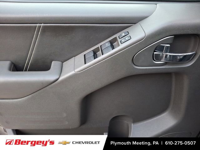 Used 2020 Nissan Frontier PRO-4X image 15